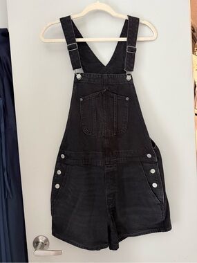 Old Navy Black Denim Short Overalls - Women's